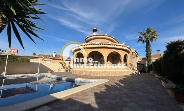 Resale - Villa - Benijofar