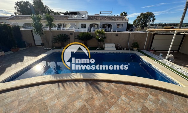 Resale - Villa - Benijofar