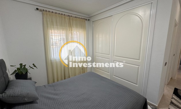 Resale - Villa - Benijofar