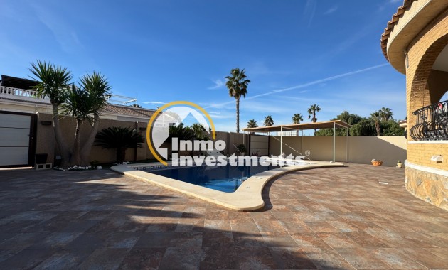 Resale - Villa - Benijofar