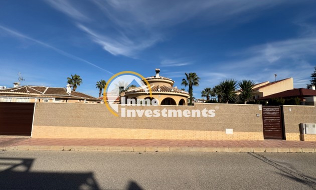 Resale - Villa - Benijofar