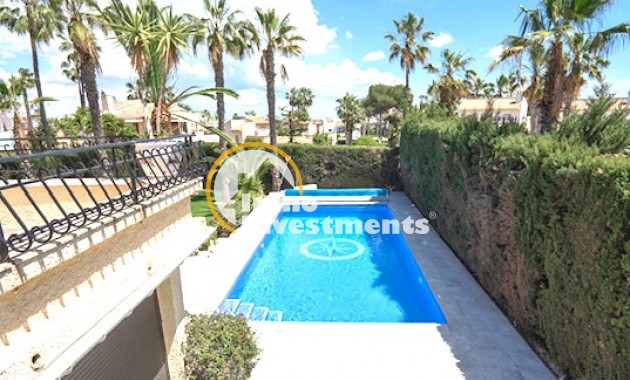 Revente privée - Villa - Villamartin