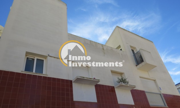 Resale - Apartment - Orihuela Costa - Villamartin