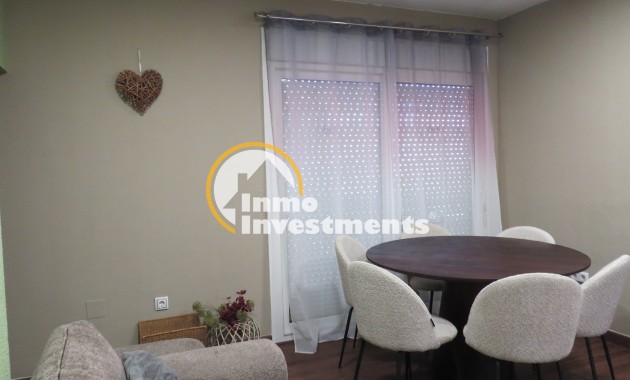 Resale - Apartment - Orihuela Costa - Villamartin