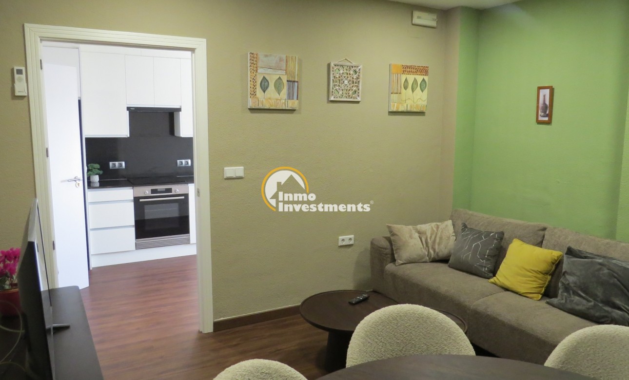 Resale - Apartment - Orihuela Costa - Villamartin