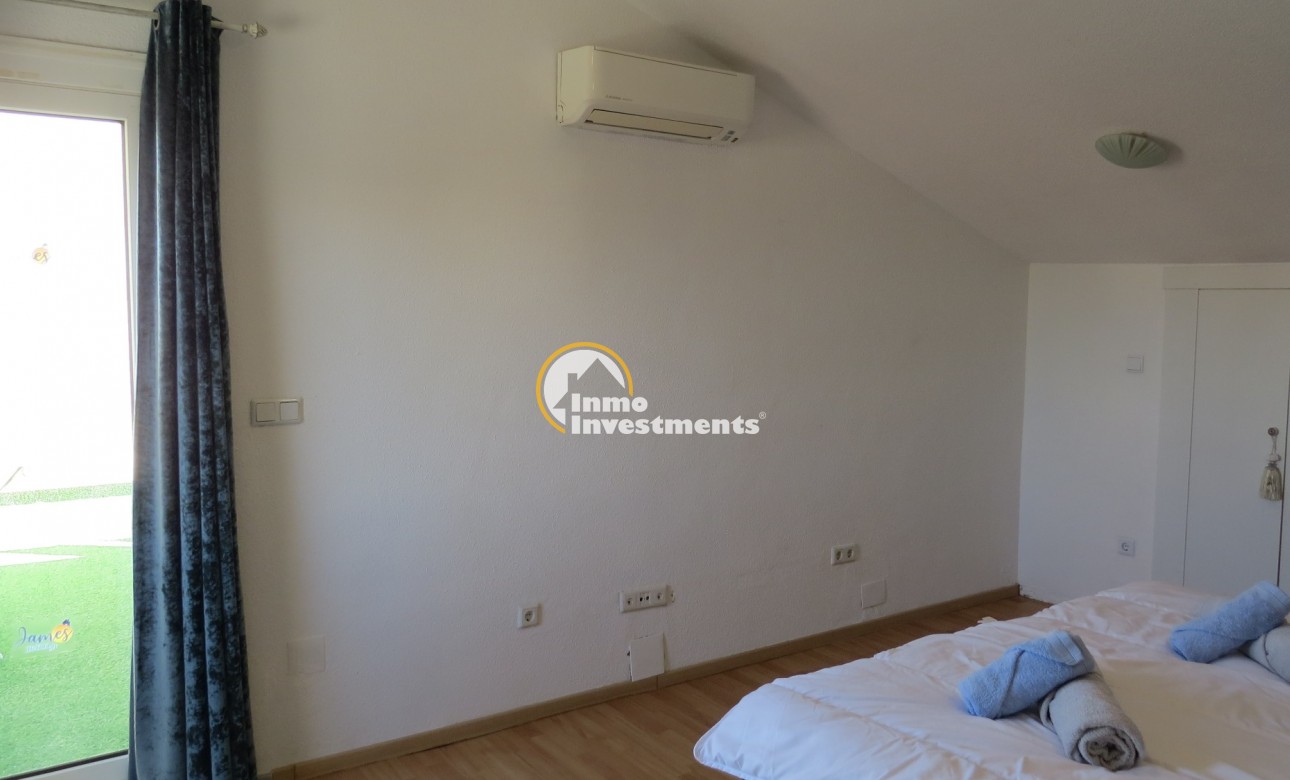 Resale - Apartment - Orihuela Costa - Villamartin