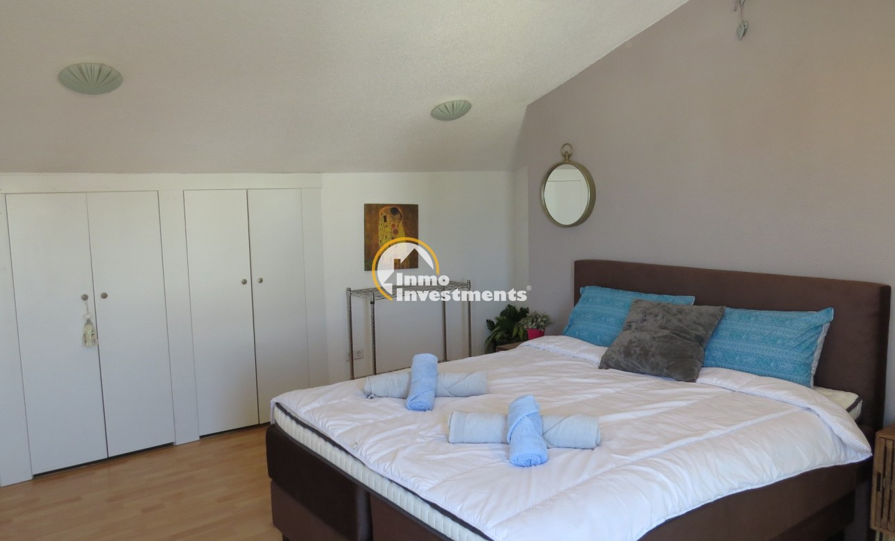 Resale - Apartment - Orihuela Costa - Villamartin