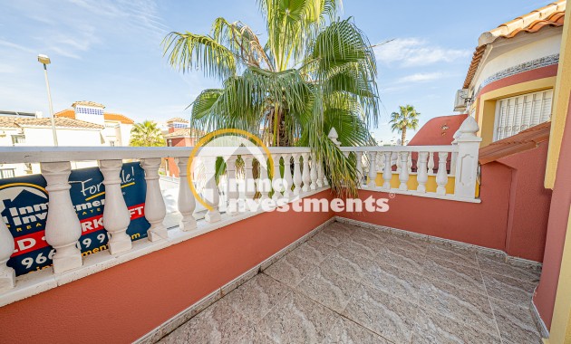 Resale - Town house - La Zenia