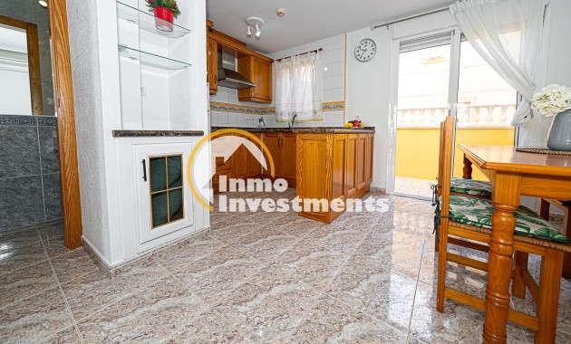 Resale - Town house - La Zenia