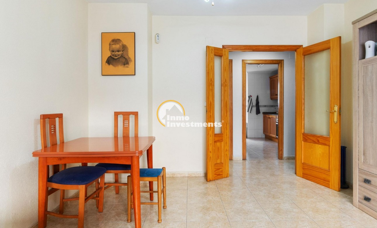 Resale - Apartment - Torrevieja - Beach