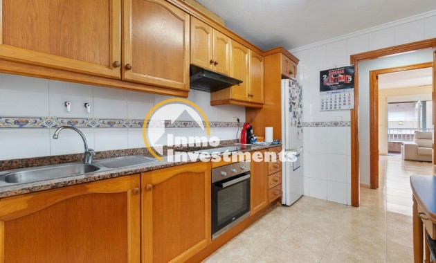 Resale - Apartment - Torrevieja - Beach