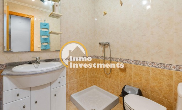 Resale - Apartment - Torrevieja - Beach