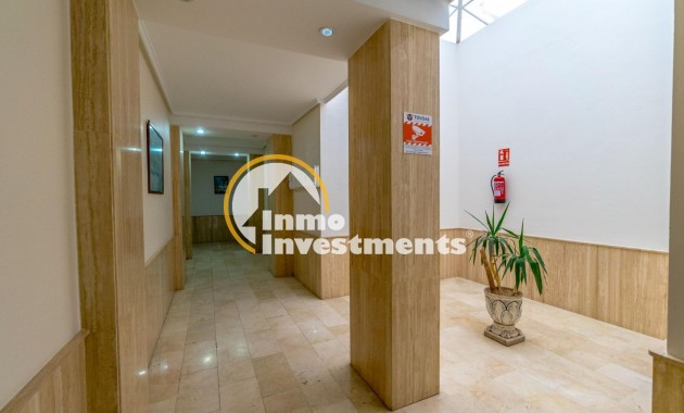 Resale - Apartment - Torrevieja - Beach