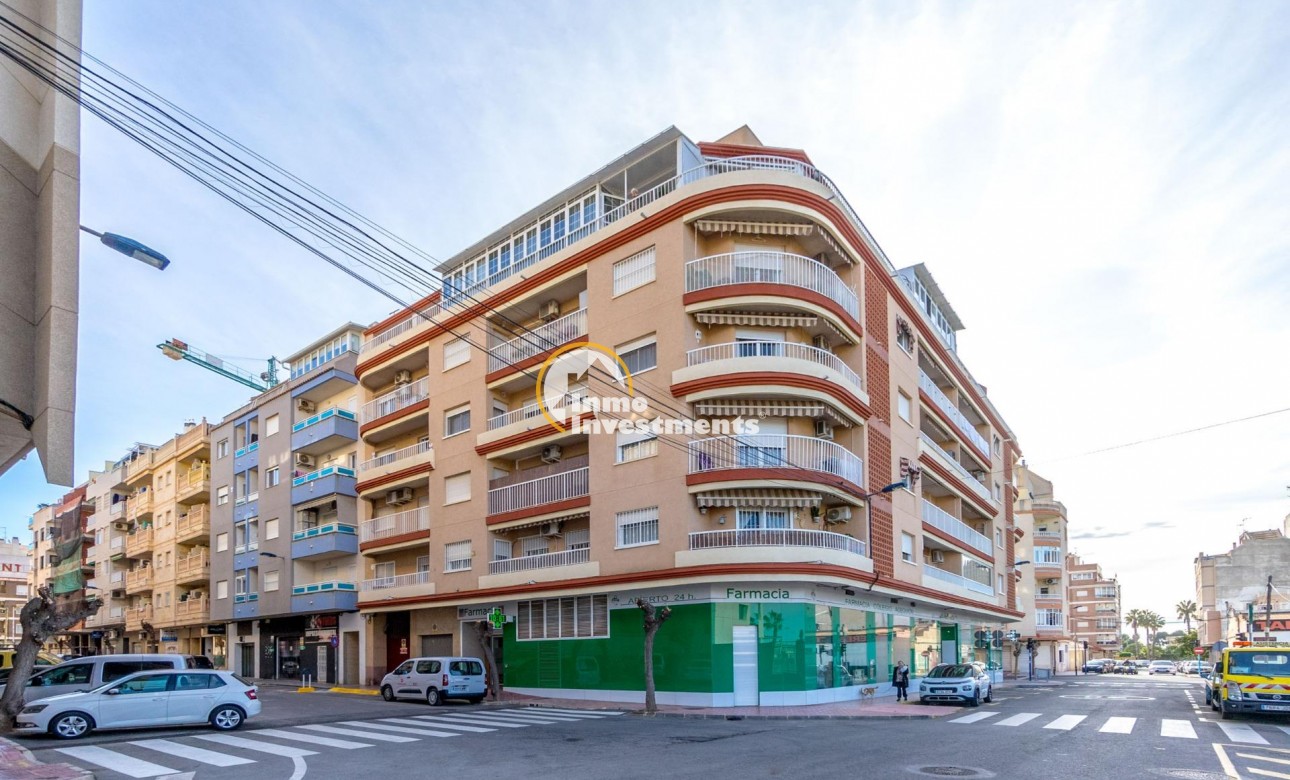 Resale - Apartment - Torrevieja - Beach