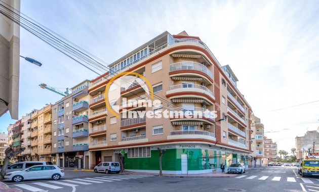 Resale - Apartment - Torrevieja - Beach