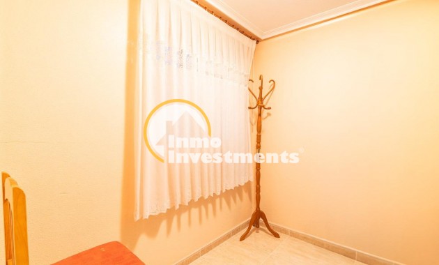 Resale - Apartment - Torrevieja - Torrevieja Centre