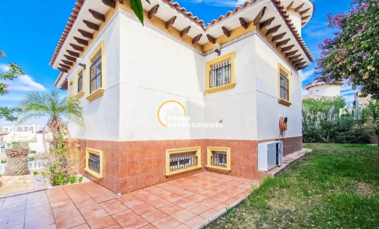 Resale - Villa - Villamartin