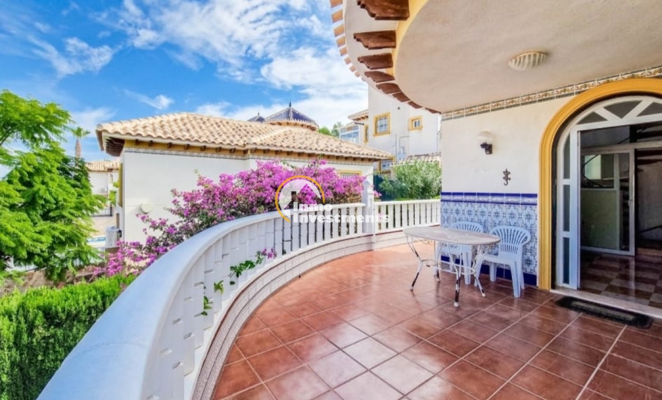 Resale - Villa - Villamartin