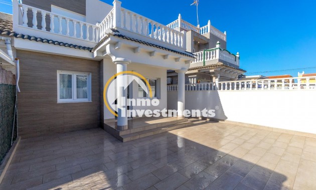 Long term rental - Villa - Torrevieja - El Chaparral