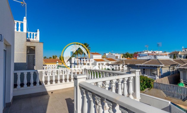 Long term rental - Villa - Torrevieja - El Chaparral