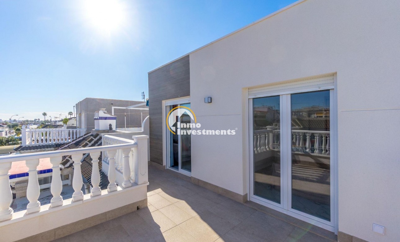 Long term rental - Villa - Torrevieja - El Chaparral