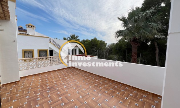 Resale - Semi detached villa - Villamartin - Valencias