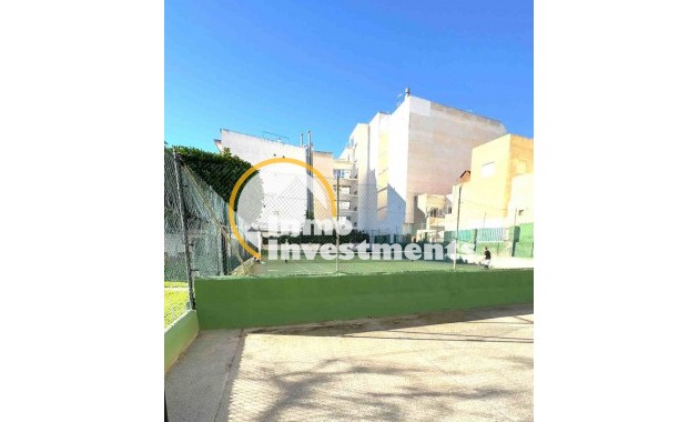 Resale - Apartment - Torrevieja - Beach