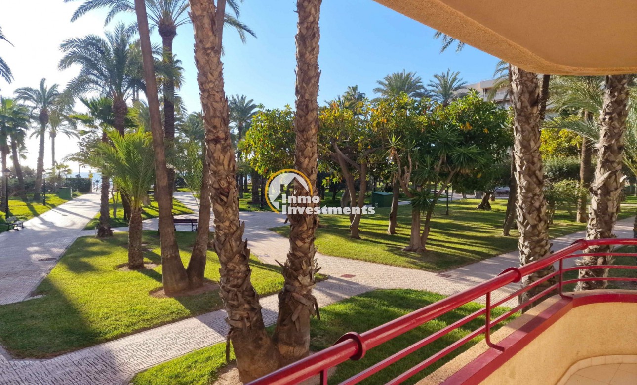 Resale - Apartment - Torrevieja - Beach