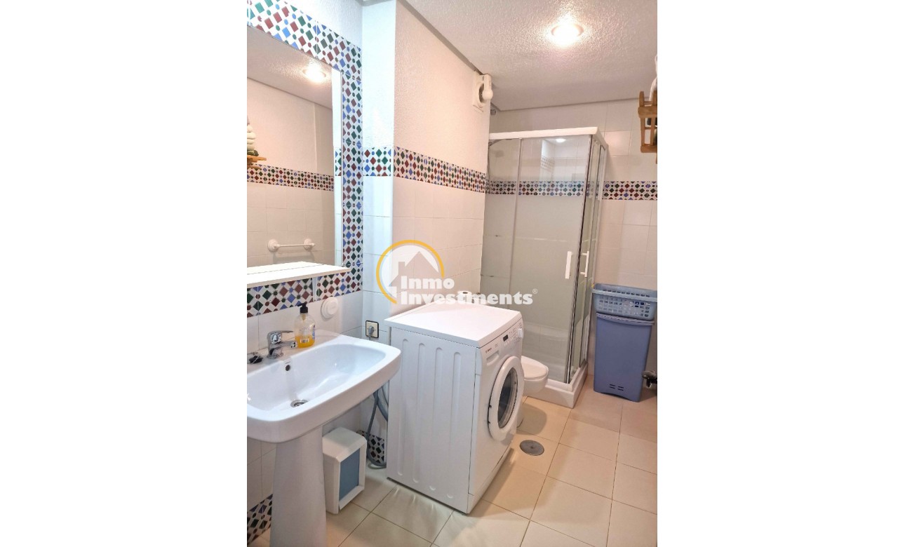 Resale - Apartment - Torrevieja - Beach