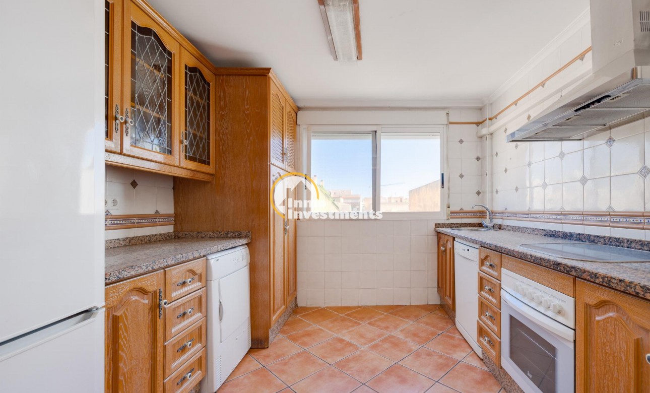 Resale - Apartment - Torrevieja - Centro