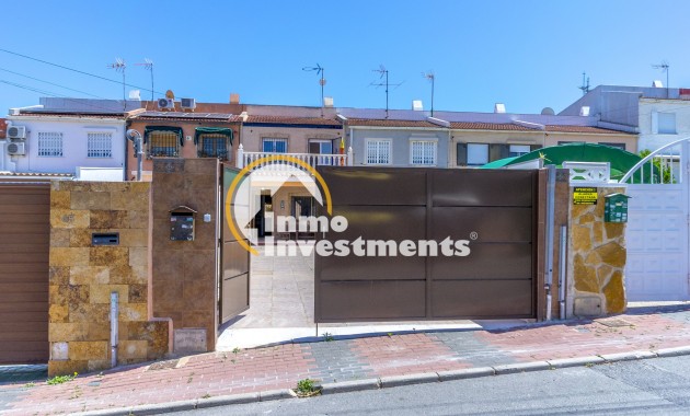 Reventa - Chalet adosado - Los Balcones