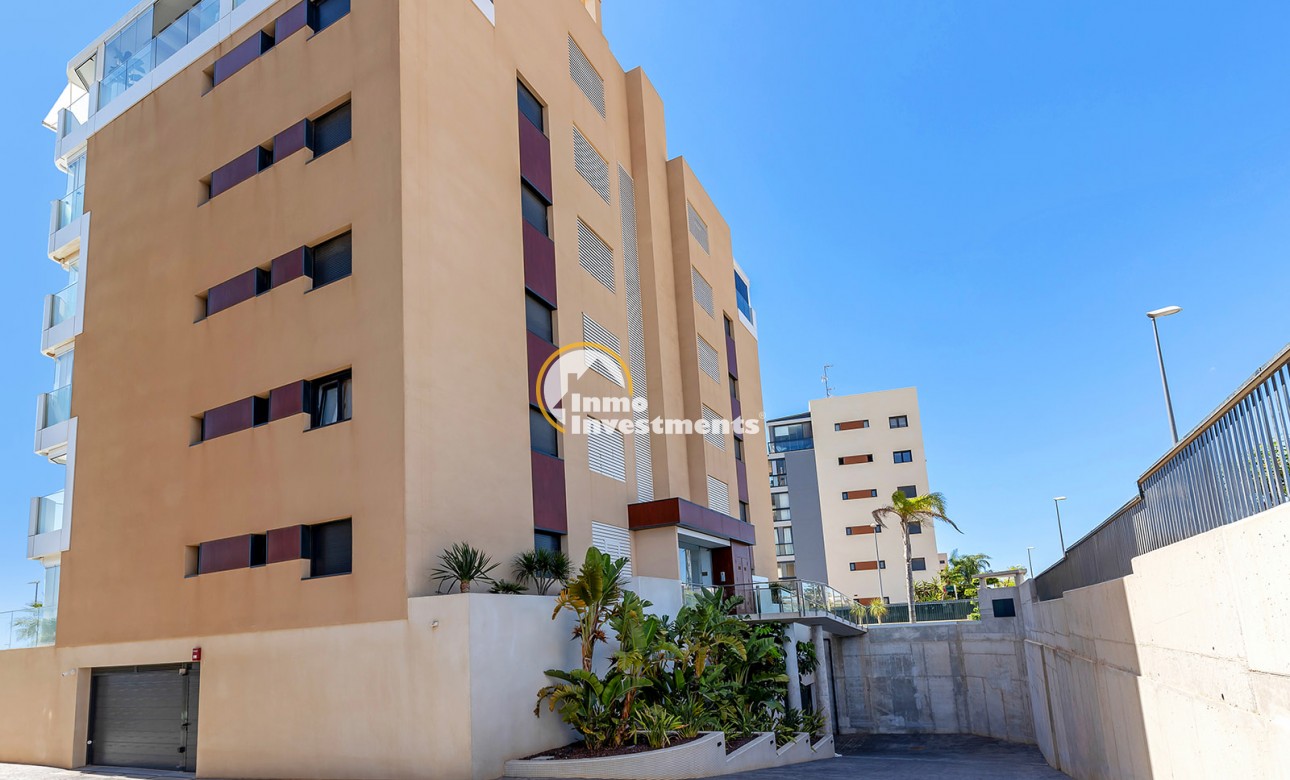 Resale - Apartment - Mil Palmeras - Beach