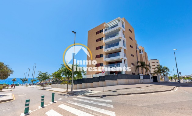 Resale - Apartment - Mil Palmeras - Beach