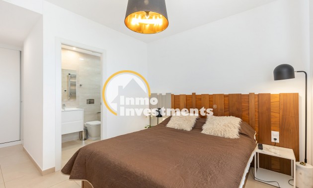 Resale - Apartment - Villamartin - Las Filipinas