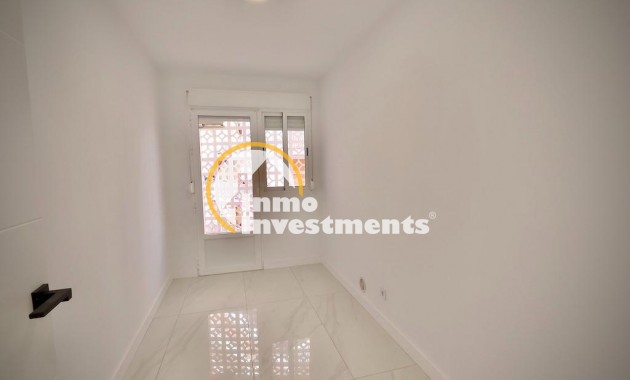 Reventa - Apartamento - Torrevieja - Playas