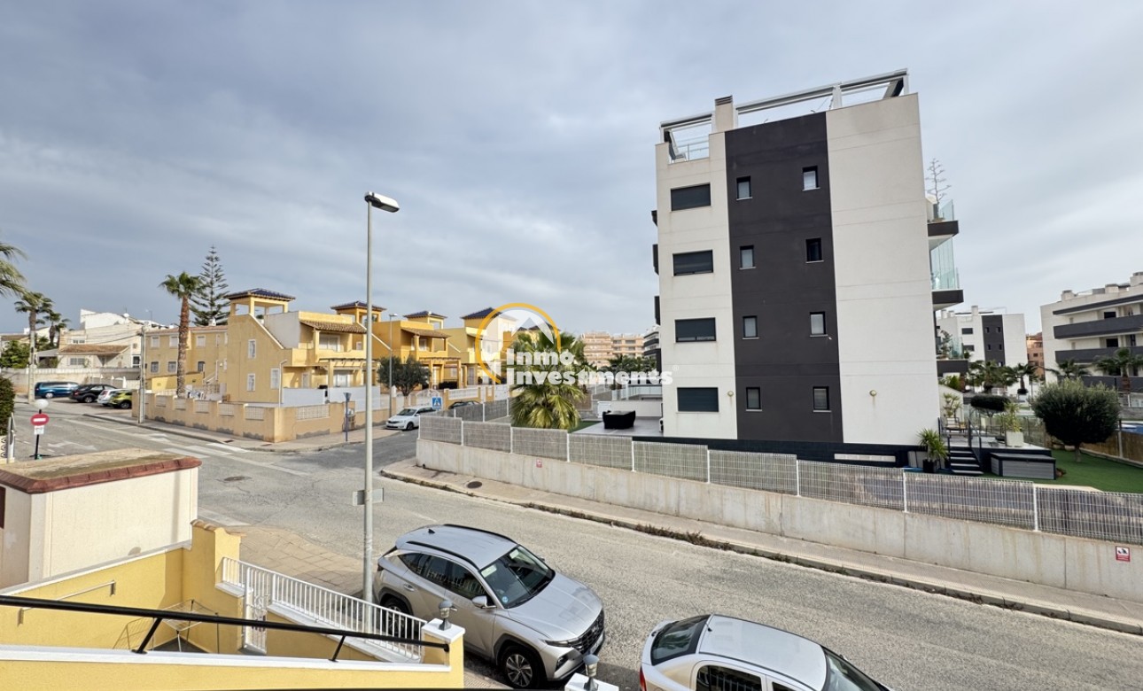 Resale - Apartment - Villamartin - Lomas del Golf