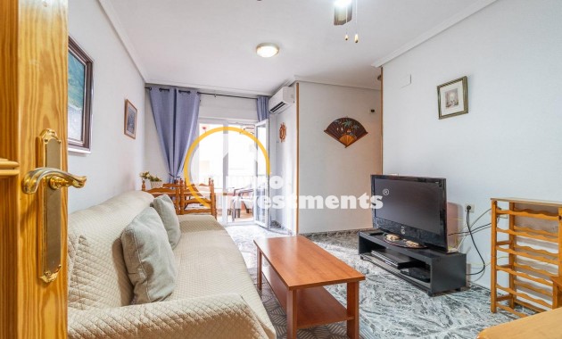 Resale - Apartment - Torrevieja - Torrevieja Centre