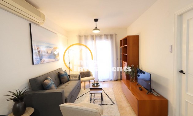 Resale - Apartment - Torrevieja - Torrevieja Centre