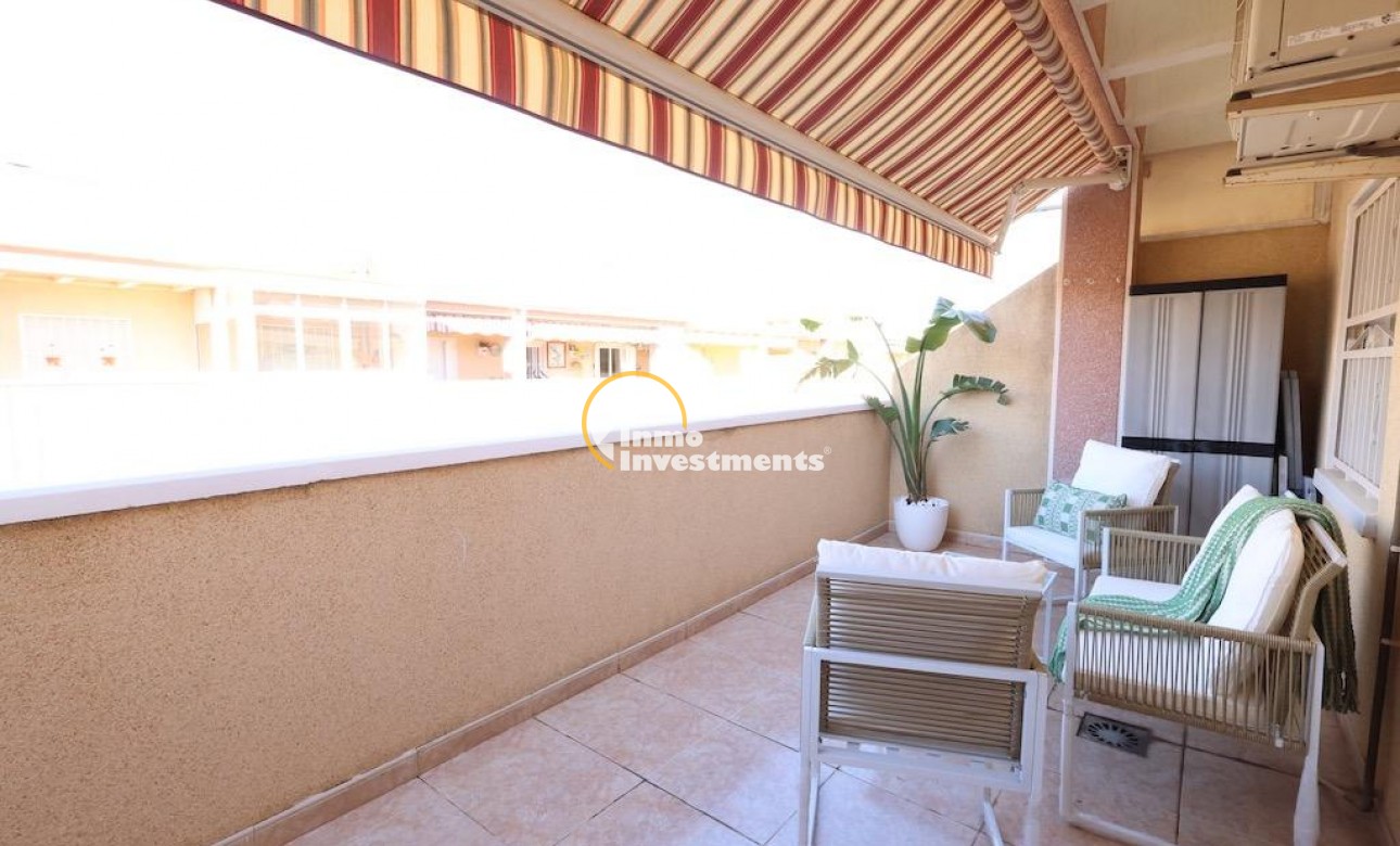 Resale - Apartment - Torrevieja - Torrevieja Centre