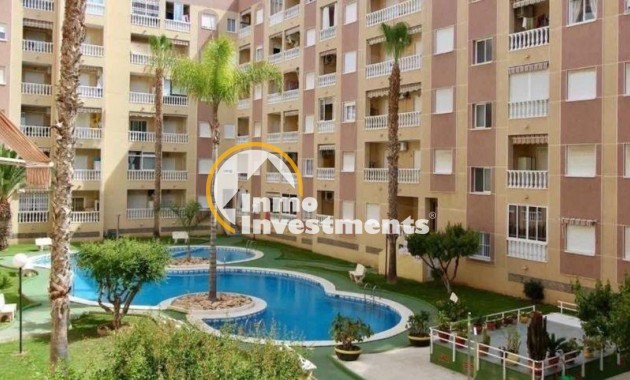 Resale - Apartment - Torrevieja - Torrevieja Centre