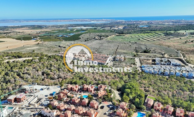 Resale - Villa - San Miguel de Salinas - San Miguel