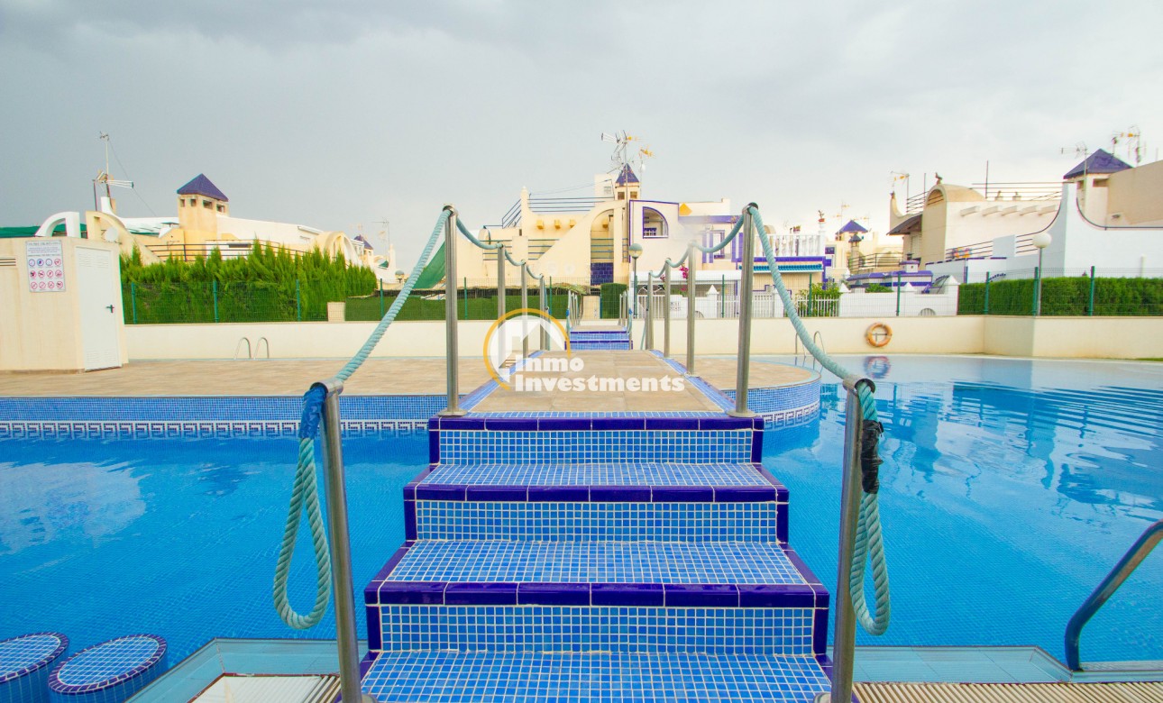 Resale - Bungalow - Torrevieja