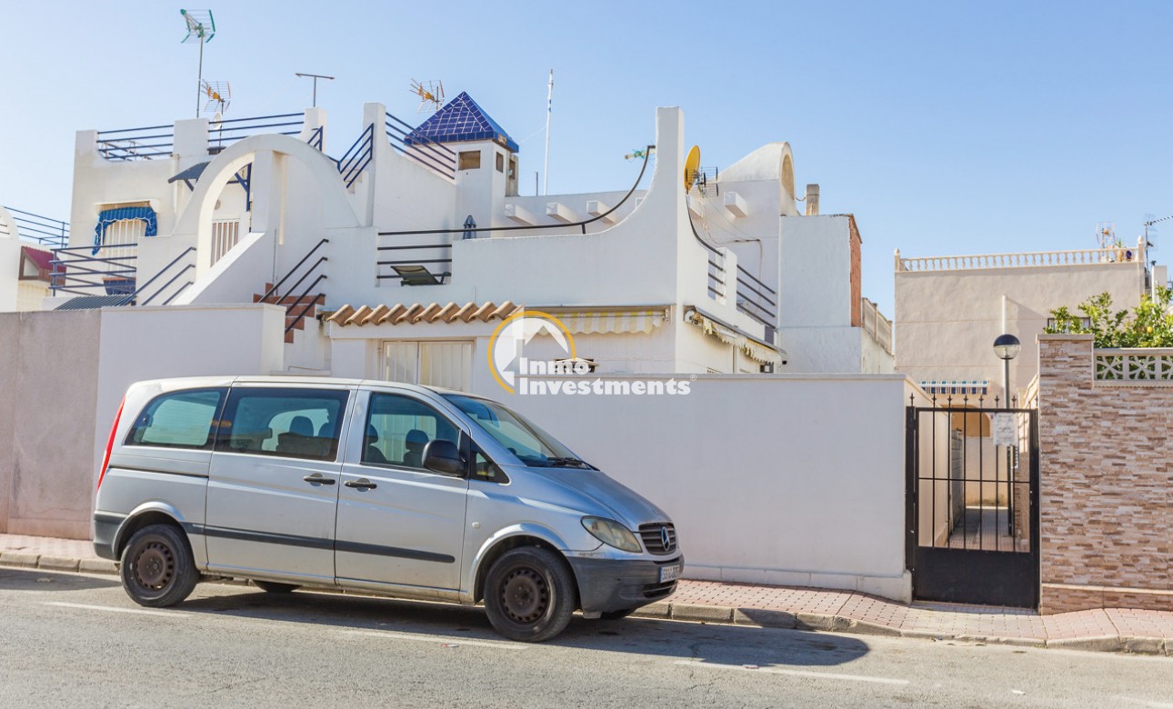 Resale - Bungalow - Torrevieja