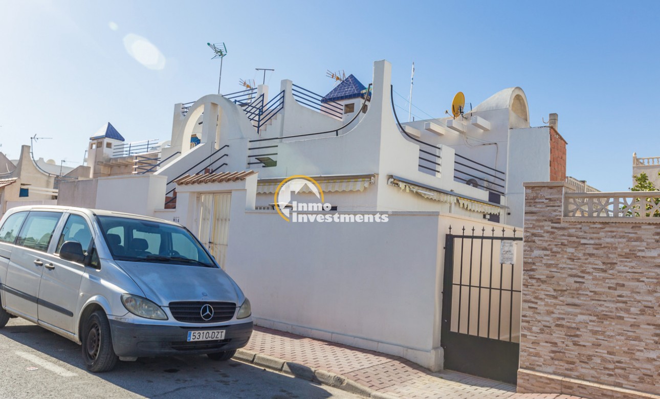 Resale - Bungalow - Torrevieja