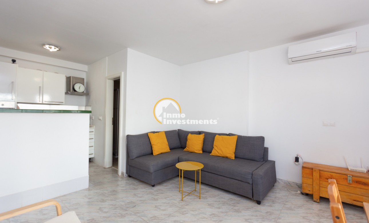 Resale - Bungalow - Torrevieja