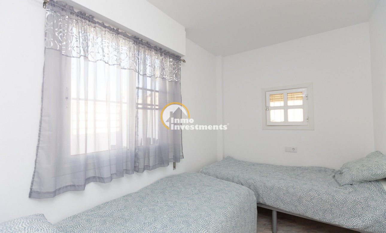Resale - Bungalow - Torrevieja