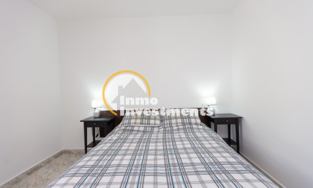 Resale - Bungalow - Torrevieja