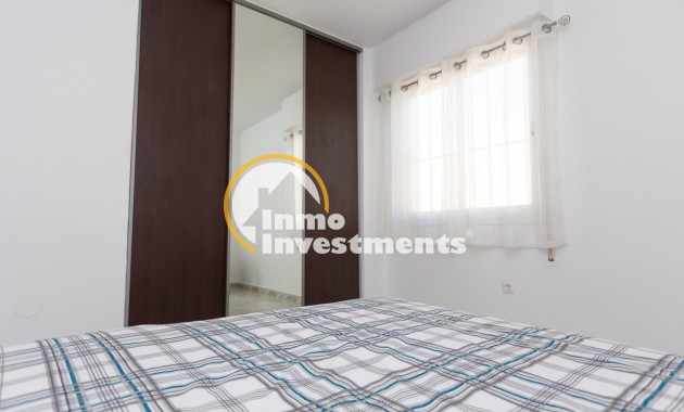 Resale - Bungalow - Torrevieja