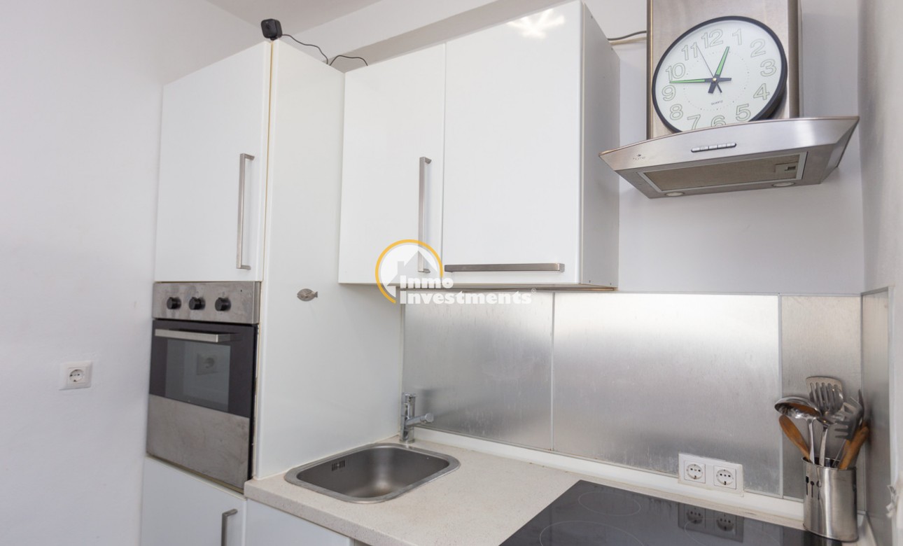 Resale - Bungalow - Torrevieja