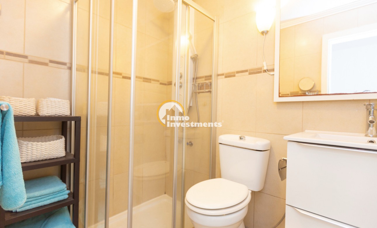 Resale - Bungalow - Torrevieja